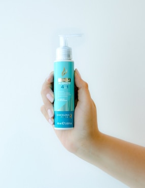 Tratamiento para capilar Serum Alisante 4 En 1 reparador Barcelona