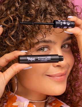 Fijador de cejas Yuya