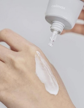 Crema facial recomendada para prevenir signos de la edad día y noche Celimax para piel seca y sensible