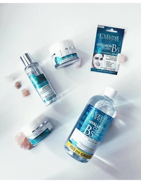 Crema facial recomendada para reafirmar día y noche Eveline Cosmetics para todo tipo piel