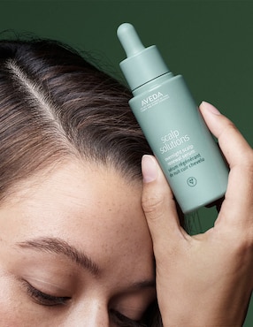 Sérum revitalizante para cabello Aveda de piel cuero cabelludo