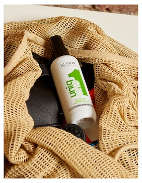 Spray para cabello todo tipo Treatment Green Tea Revlon Uniq One 150 ml