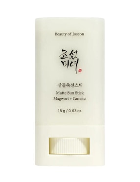 Protector Solar FPS 50+ Matte Sun Stick Mugwort + Camelia Beauty Of Joseon Hanbang 18 G