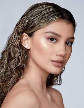 Iluminador Sheglam Snatch N Glow
