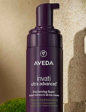 Mousse para cabello Invati Ultra Advanced Mousse Aveda para dar brillo