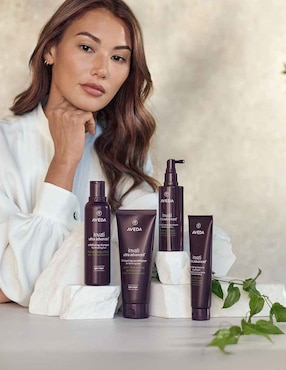 Sérum anticaída para cabello Invati Ultra Aveda de piel cuero cabelludo