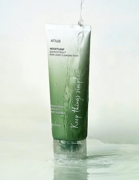Limpiador facial Heartleaf Quercetinol Pore Deep Cleansing foam Anua para disminuir puntos negros
