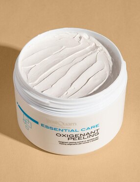 Tratamiento facial antiedad Postquam Essential Care