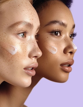 Crema facial recomendada para matificar e hidratar día Foreo Kiwi para piel grasa