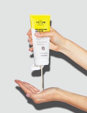 Crema para cabello seco Nourishing Leave-In Treatment Yellow Nutritive para hidratar
