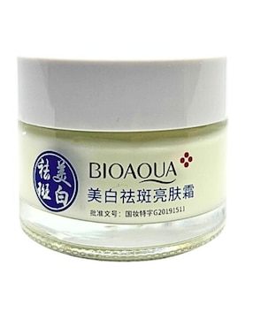 Crema facial recomendada para reducir manchas día y noche Bioaqua para todo tipo piel