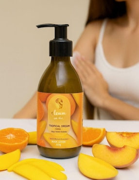Crema para cuerpo y manos recomendada para hidratar día y noche Oleum Vitae para todo tipo piel