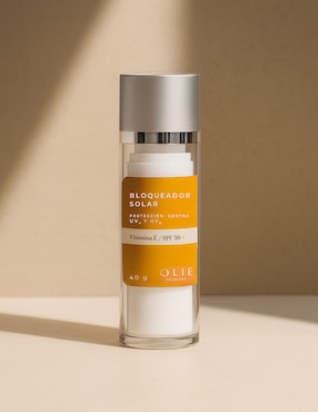 Bloqueador solar FPS 50+ con vitamina E/ SPF 50+ Olié 40 g