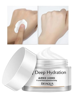 Crema facial recomendada para aclarar día y noche Bioaqua todo tipo de piel