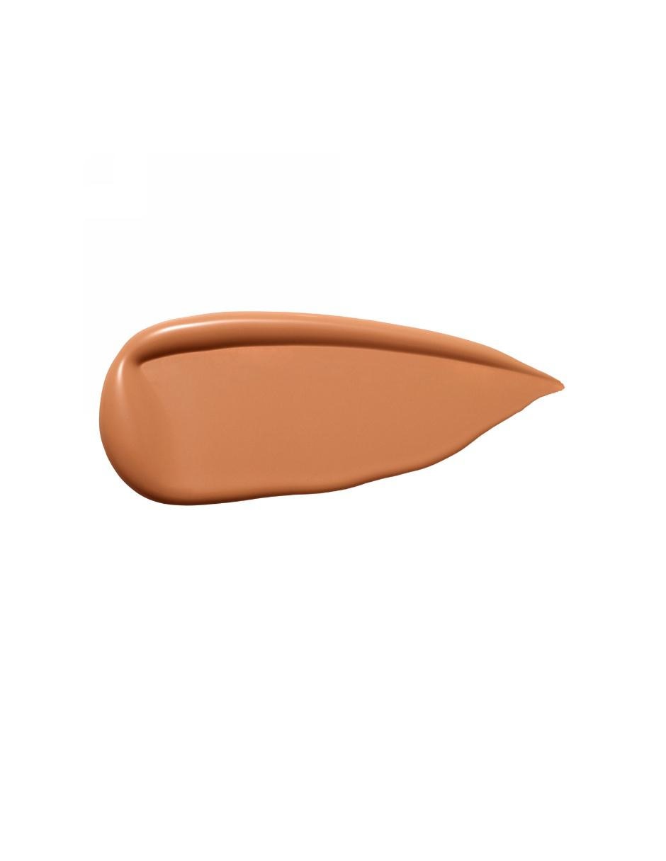 Base de maquillaje líquida mate 3