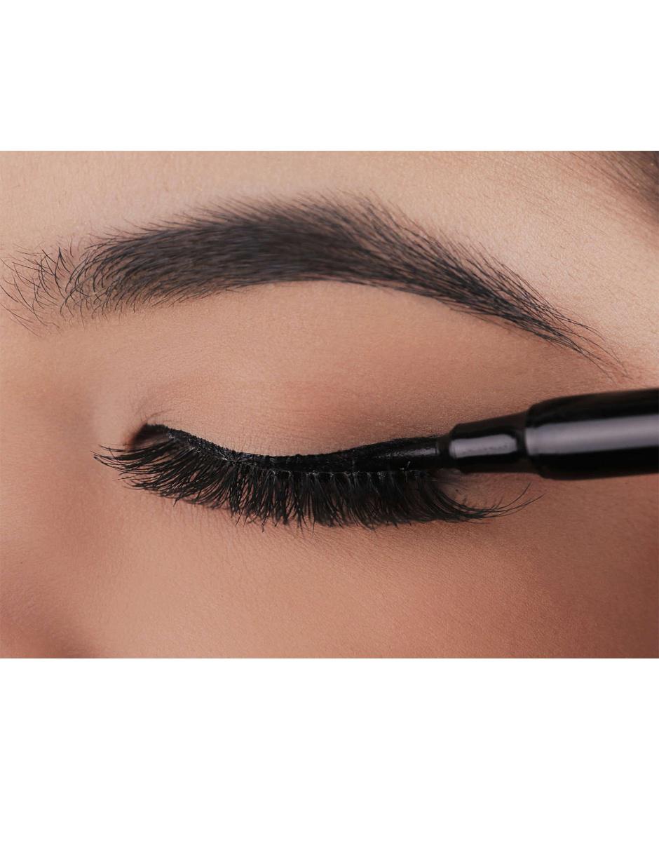Delineador para ojos mate 3
