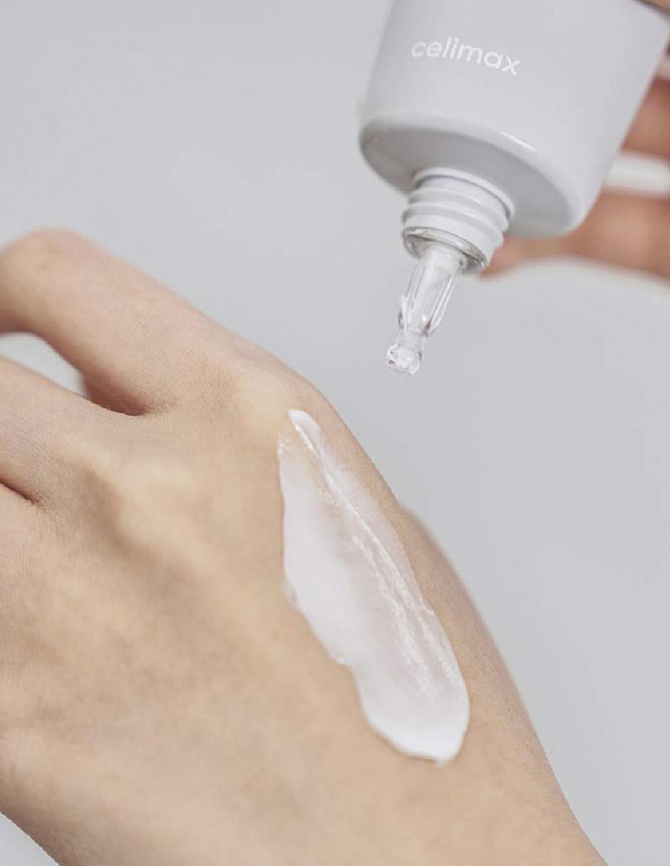 Crema facial recomendada para prevenir signos de la edad día y noche para piel seca y sensible 2
