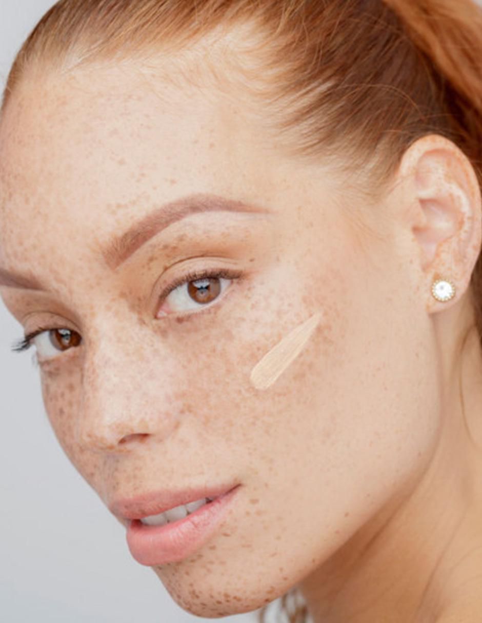 Primer maquillaje 4 en 1 Dark Spot Corrector 3
