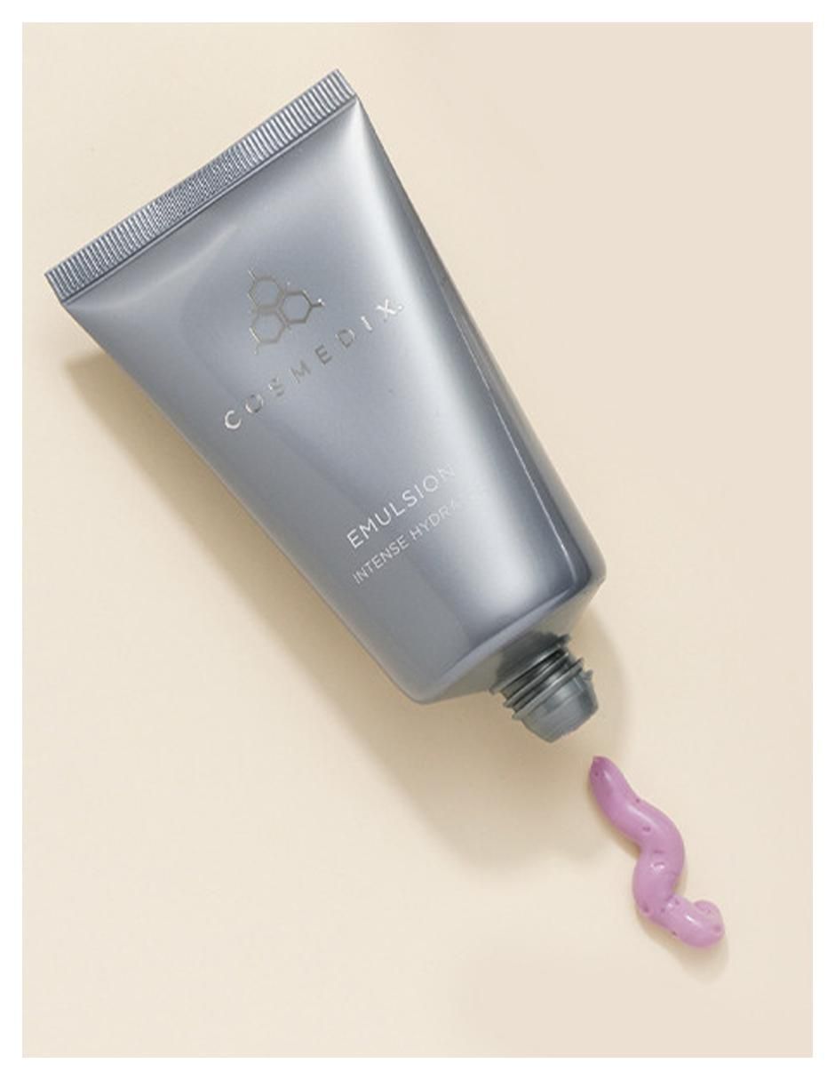 Crema facial recomendada para hidratar día y noche para piel seca 2