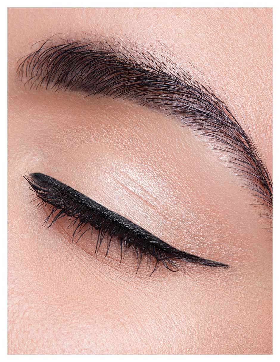 Delineador para ojos mate Wing Woman 4