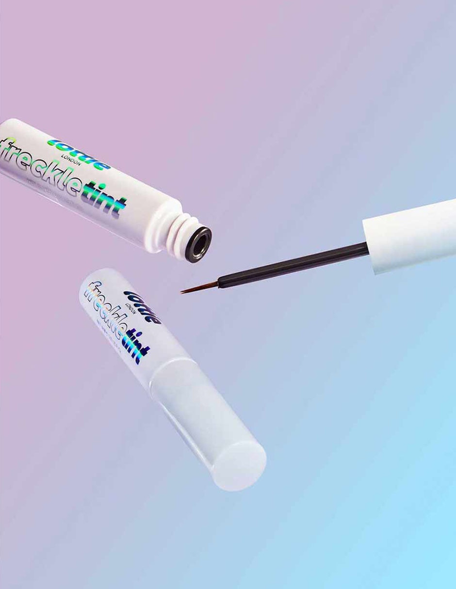 Base de maquillaje líquida Freckle mate 11