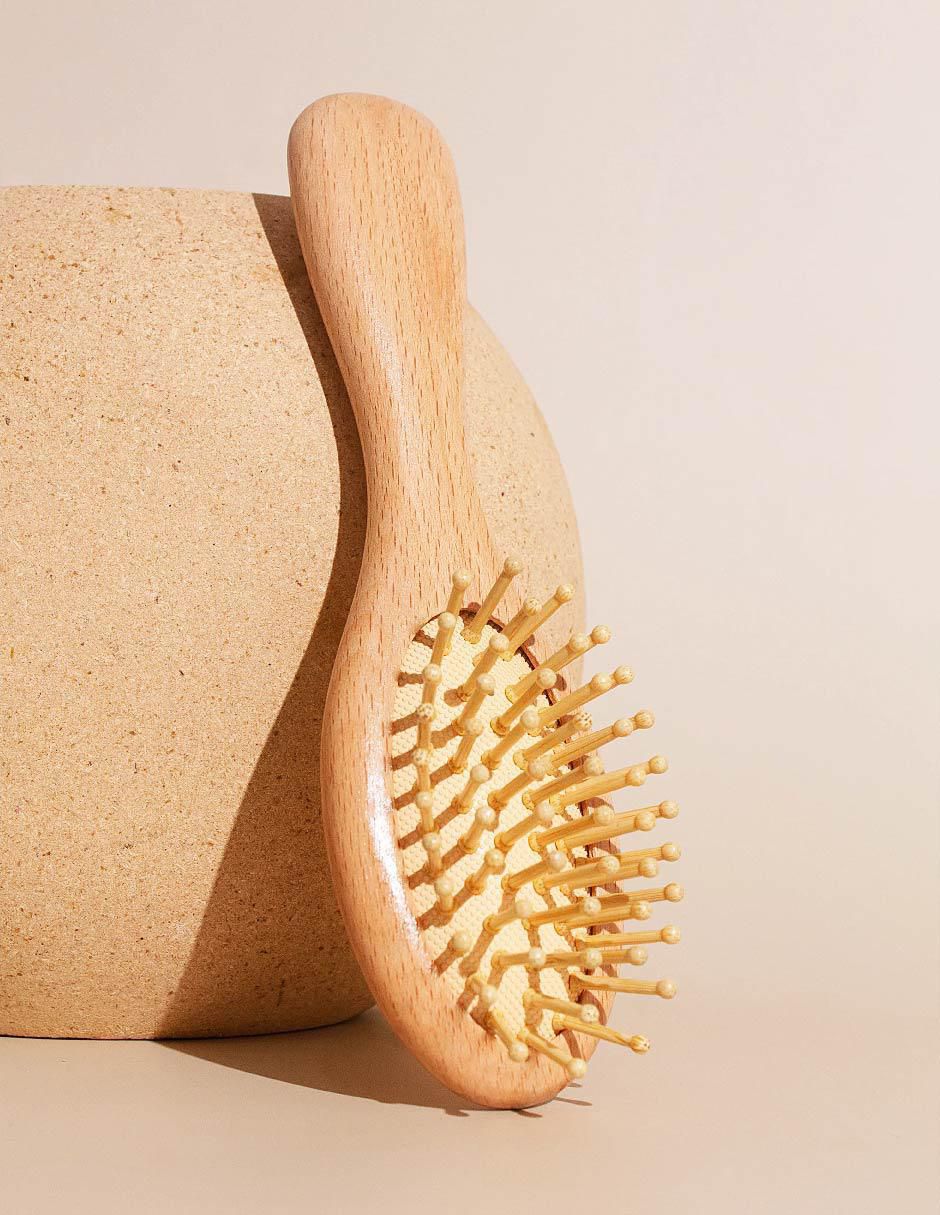 Cepillo para cabello de madera 5