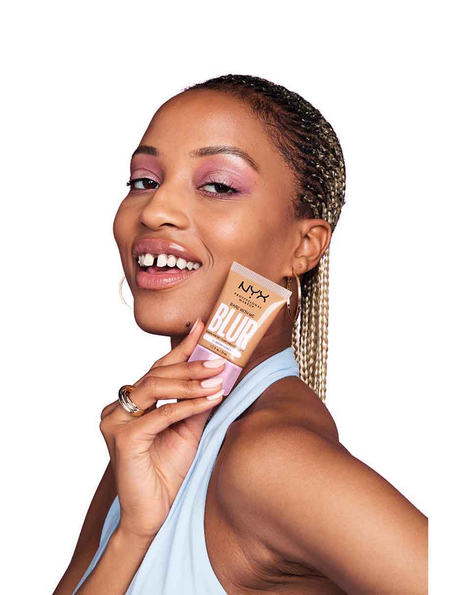 Base de maquillaje líquida Professional Makeup Bare With Me Blur Tint liso 5