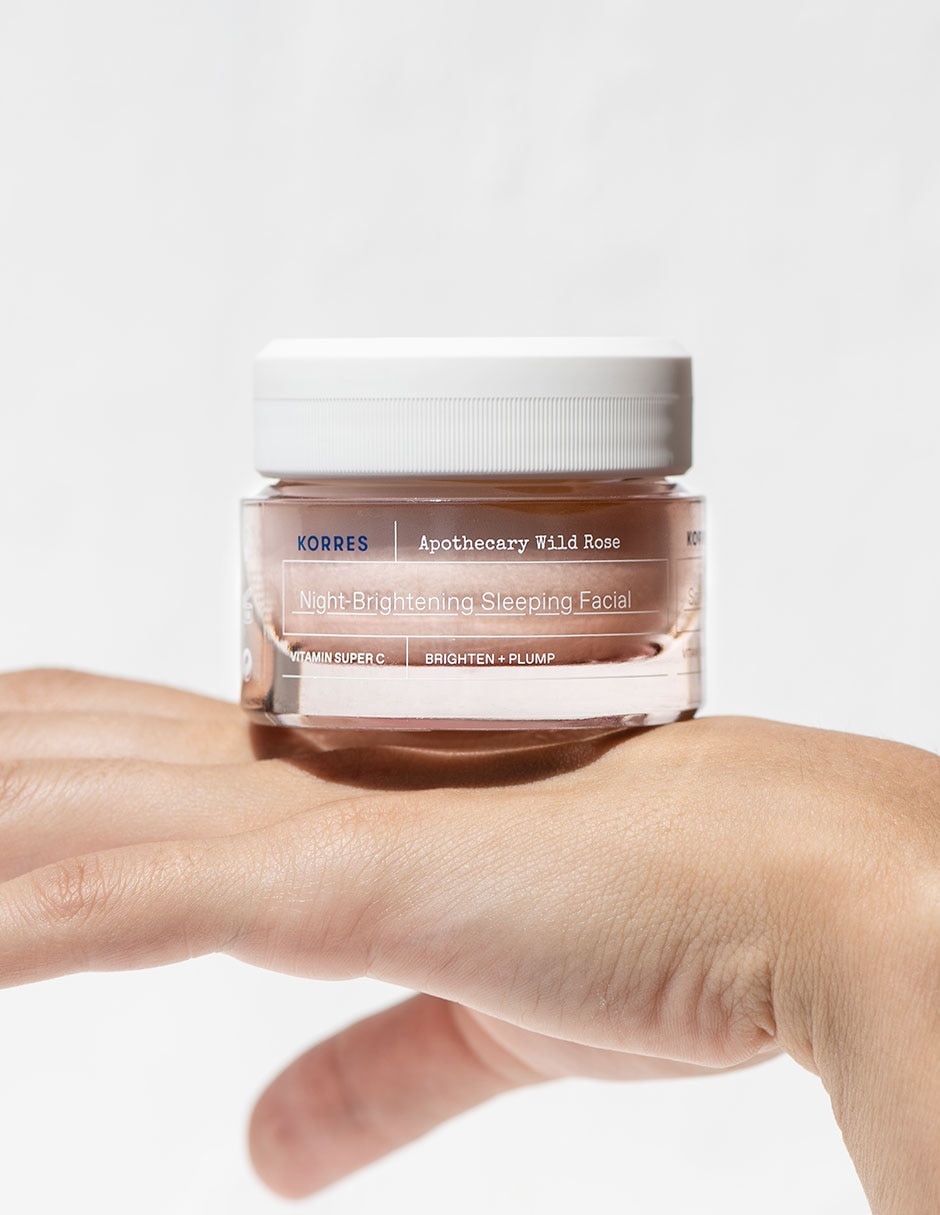 Crema facial recomendada para hidratar de noche Apothecary Wild Rose para todo tipo piel