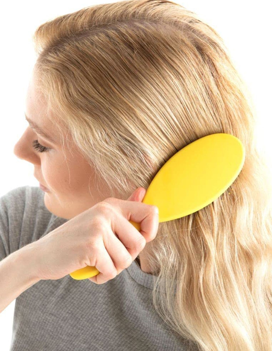 Cepillo para cabello de plástico 2