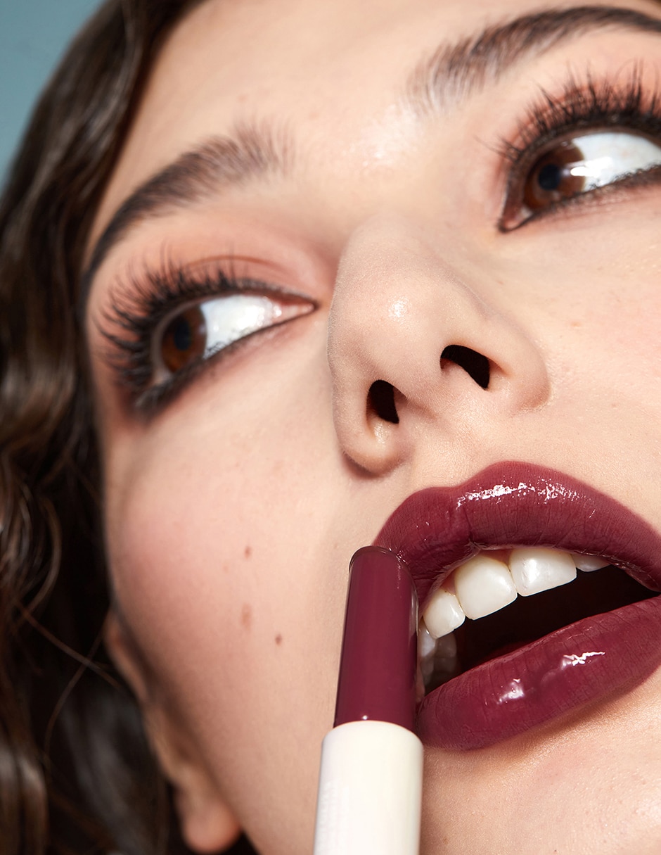 Brillo labial Pout Perfect Plumper mate 4