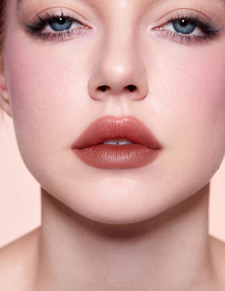 Labial mate Take A Hint 2