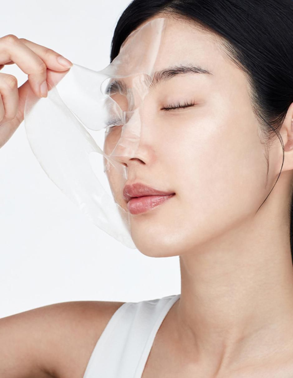 Bio Collagen Real Deep Mask para hidratar 7