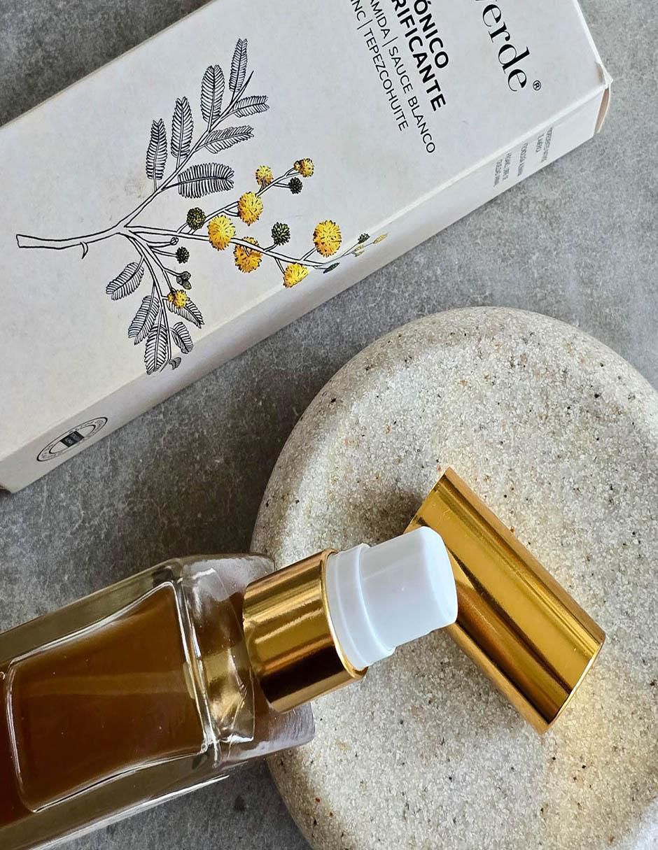Tónico facial purificante 9